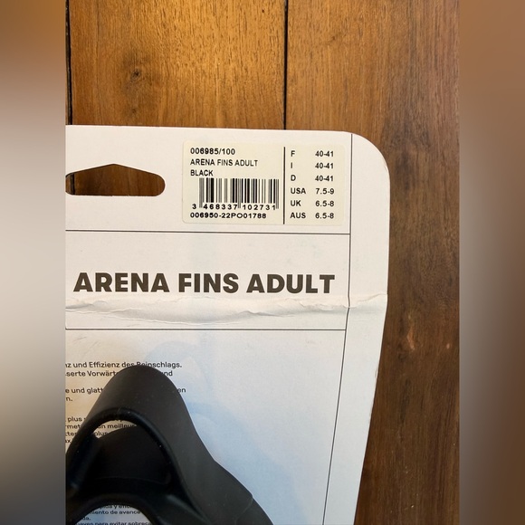 Arena Adult Short Blade Fins Size 7.5-9 - Picture 4 of 5